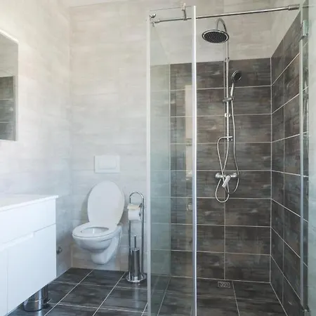Apartment F&m Zadar